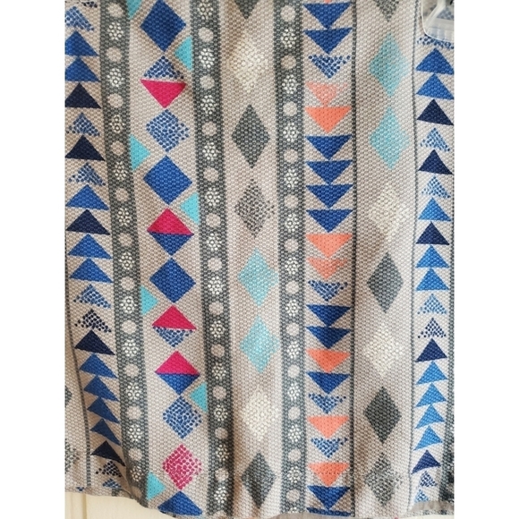 Hollister Geometric Aztec Print Mini Skirt - Picture 3 of 7